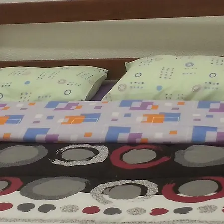 Vandrarhem Paradise *